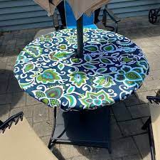 Maybe you would like to learn more about one of these? Round Fitted Tablecloth With 2 Umbrella Hole And Zipper Etsy