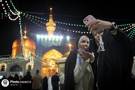 حال و هوای حرم مطهر رضوی در شب میلاد باقرالعلوم