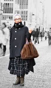 シニア世代のファッション スナップサイト l ideal が超かっこいい いわゆる おばあちゃん のイメージを覆すおしゃれ感 50代 ファッション ファッションスタイル スタイリッシュファッション