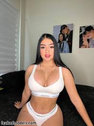 Sofia Ramirez  sofiaramirez_ii  sophia_ramirez01 Nude Leaks OnlyFans  Photo 1 - Leaked Models