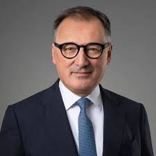 Dr. Eike Julia Muhr, LL.M.