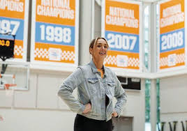 head coach of Lady Vols basketball ...