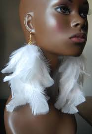 Feather White Gold Earring