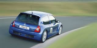 The first v6 engines were designed and produced independently by. Clio Renault Sport V6 Klassiker Bei Auto Bild Renault Welt