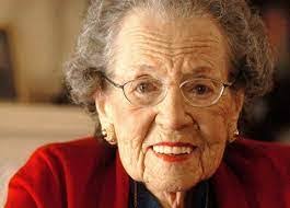 Hannah Block's Instagram, Twitter & Facebook