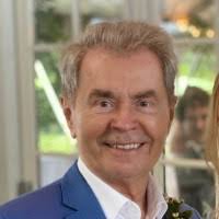 30+ "Marek Md" profiles