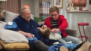 On tuesday night, news broke that veteran actor george segal died at age 87. Mpe Lwuyy1yj M