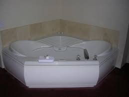 You have had a stressful week balancing your work and personal life and now it's time for a much needed getaway. Hot Tub In King Jacuzzi Room Picture Of Grand Hotel Ocean City Tripadvisor