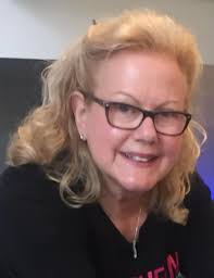 What hair length makes a woman look younger?