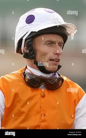 Dale gibson hi-res stock photography and images