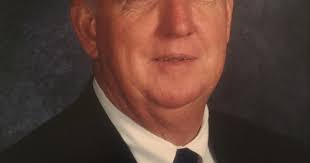 Boy Scouts to honor former FCHS football coach Roberts