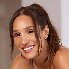 High Intensity Strength with Kayla Itsines