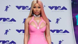 When jacked up to the breast area it causes the camel toe effect, also known. Stars With Camel Toe See Celebs With The Wardrobe Malfunction In Pics Hollywood Life