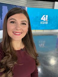 Abby Dodge على X: "Back at it again