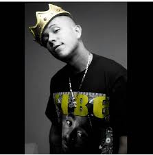 Unidad léxica estable formada de dos o más palabras que funciona como primo hermano, primo carnal nmnombre masculino: Pin De Zeus Lara En Ckan Fotos De Famosos Rap Raperos