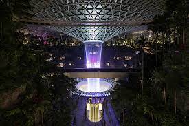 Airport operations, indoor gardens, leisure attractions, retail offerings, hotel facilities design architect: Jewel Changi Airport Von Lpa Lighting Planners Associates Parks