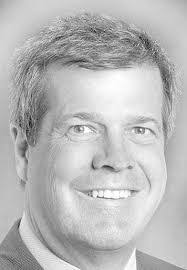 David Sikut's Instagram, Twitter & Facebook