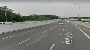 Lorong halus bridge bridge allow pedestrian or cyclist to cut across reservoir from punggol to pasir ris park across sungai serangoon (punggol reservoir). New Slip Road Connecting Punggol And Tpe To Open On Nov 28 Cna