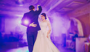 Maybe you would like to learn more about one of these? Como Mantener La Pista De Baile Llena En Tu Boda Nupcias Magazine