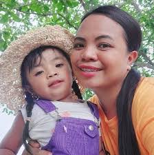 Jackie Bartolo's Instagram, Twitter & Facebook