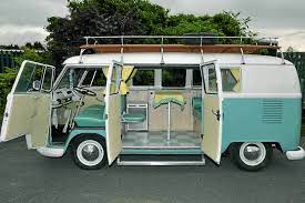 Desain vw combi campervan / custom vw kombi camper is a classic slice of vanlife you can buy. 14 Of The Coolest Custom Vw Campervans Ever Built Volkswagen Camper Van Vw Campervan Van