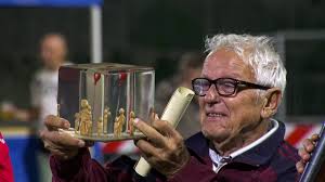 Albino: inaugurato l'obelisco di Remo Ponti dedicato al Moroni