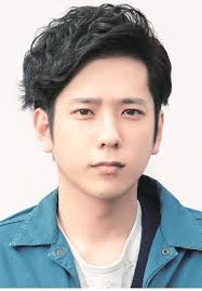 arashi おしゃれまとめの人気アイデア pinterest niji neon 二宮 和 也 ニノ 嵐