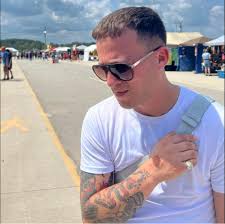 I wonder if AI could generate an essay in the style of HST about current  politics. What a field day he would be having. We need him.