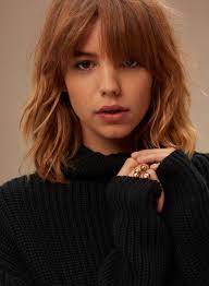 Pin By Michelle Nevels On Hair Hairstyles With Bangs Long Textured Hair Short Hair With Bangs