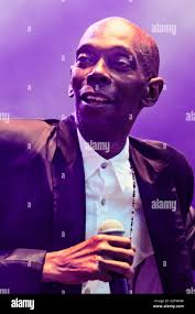 Maxwell singer hi-res stock photography and images