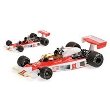 He became popular in the 1970s and won the 'formula one world championship' in 1976. Mclaren Ford F1 James Hunt Sammlermodell Fanemotion