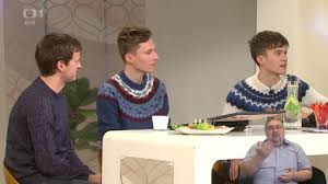 Jun 20, 2021 · probudil mě hlasitý pláč dcery volající o pomoc. Chat Albert Cerny Sama Doma Ceska Televize