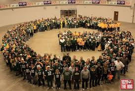 Pin By Jackie Heinzen On Packer Backer Green Bay Packers Fans Green Bay Packers Packers Fan