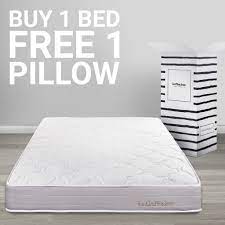 Sentuhan keindahan dari sedain yang modern dan kenyamanan tidur tiada banding dengan sistem pegas 6 ulir dengan jumpah per paling banyak yaitu 186 pcs/m2 dan disempurnakan dengan kain pembungkus yang anti alergi membuat tidur putra putri anda menjadi lebih sehat dan berkualitas. Spring Bed Kasur In The Box Inthebox 90x200 Single Shopee Indonesia