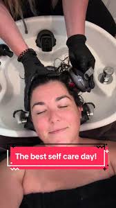 Alyssa Lopez Head Spa