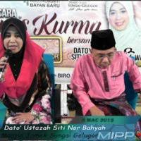 Tambah ikon pendakwah terkenal, datuk ustazah siti nor bahyah mahamood, seorang penyair arab bernama ahmad syauqi juga pernah berkata, ibu itu adalah umpama sebuah sekolah. Ceramah Ustazah Siti Nor Bahyah