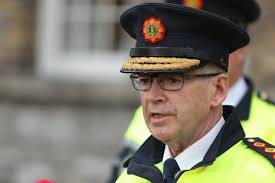Roads gardaí should not be exposed to 'excessive danger', says minister