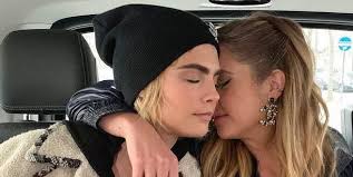Cara Delevingne en Ashley Benson gaan samenwonen