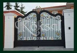 Ayrıca bahçe giriş demir kapısının tadilat ve yükseltme işlemini de aynı şirkete yaptırdım. Ferforje Bahce Giris Kapisi Modelleri Bahce Giris Kapisi Fiyatlari