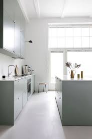 Stunning Minimalist Kitchen Decoration Ideas Home To Z Minimalist Kitchen Design Interior Design Kitchen Minimalist Kitchen