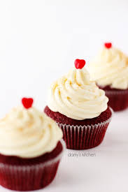 They're perfect for creating a cupcake display at a party! Red Velvet Cupcake Damy S Kitchen