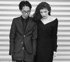 Lorde has not been previously engaged. Lorde S Boyfriend Breaks His Silence And How It Felt To Be Branded Ugly By Internet Trolls Daily Mail Online