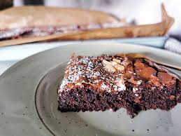 Von einfaches rezept für einen leckeren kuchen aus schokoladenresten von ostern, weihnachten, etc. Super Leckere Absolut Weiche Brownies Aus Osterschokolade