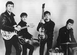 1962 begannen john lennon, paul mccartney, george harrison und ringo starr im englischen liverpool ihre karriere. Beatles Geschichte Gear Facts Und Faq Gitarre Bass