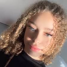 2 kittens left Buffy Carter thanks woe tell your mother she can have 1️⃣