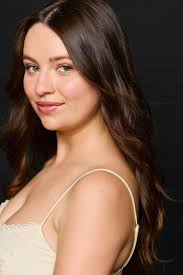 A Ghost Waits (2020)