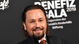 Bares für rares, wiki, fake, experten, staffel 3, stream, quoten, ludwig, sendetermin, susanne. Haben Die Bares Fur Rares Handler Ein Ausgabe Limit Promiflash De