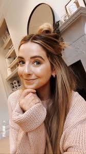 Zoella's had a pretty dramatic haircut and we're totally. Pin By Blondie On Zoella Zoe Sugg Style Makeup Zoella Hair Hello Hair Hair Inspiration Color