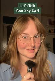 TEETEE!!!!! #foryou #fyp #yoursky #yourskyseries #thomaskong #porteetee  #domundi #domunditv