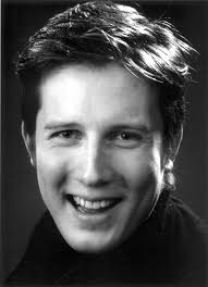 Walter Siegel's Instagram, Twitter & Facebook